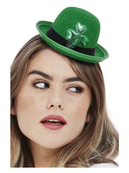 Pirate Hook, Black - Adult Weekender